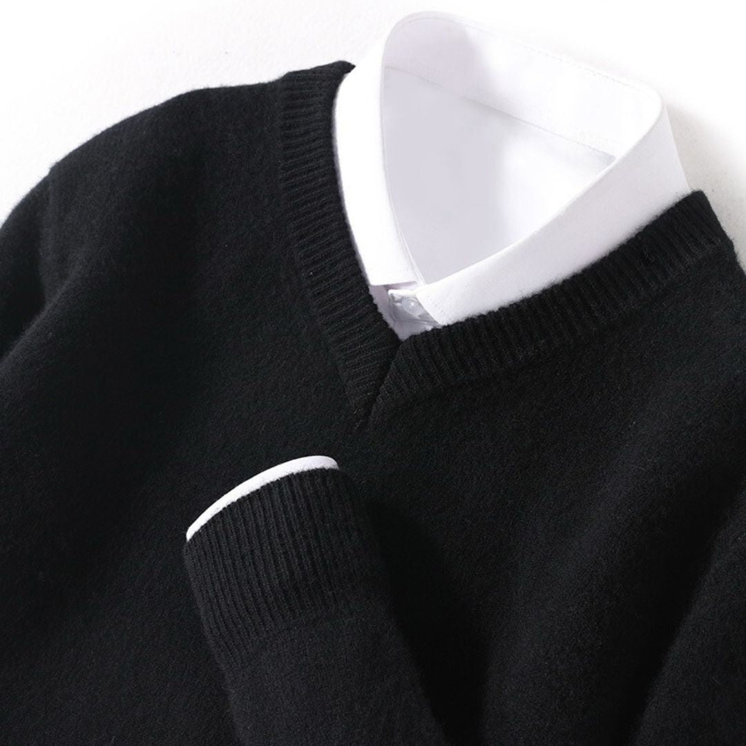 Merino-Look V-Neck Sweater - Black
