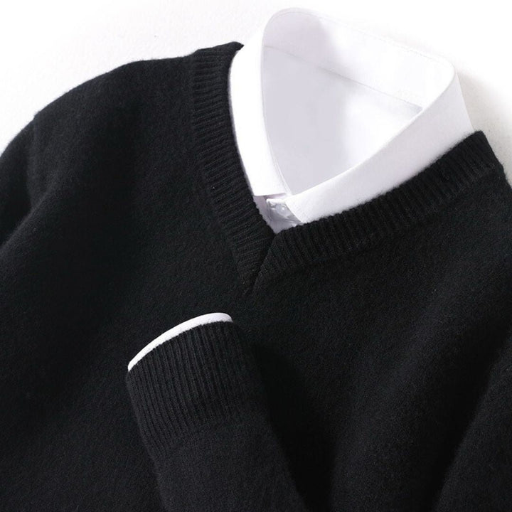 Merino-Look V-Neck Sweater - Black