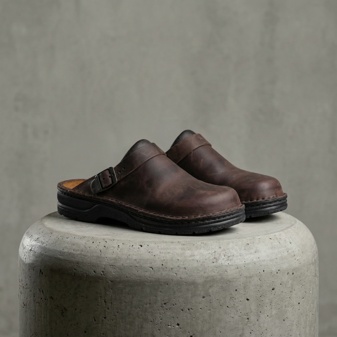 Closed-Back Slip-On Clogs