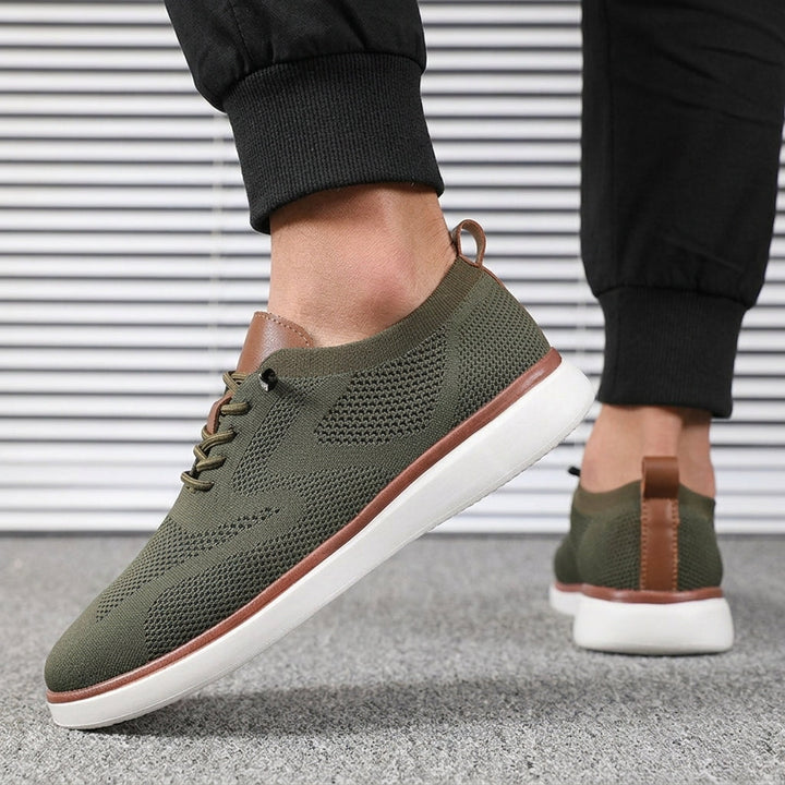 Lightweight Mesh Trainers