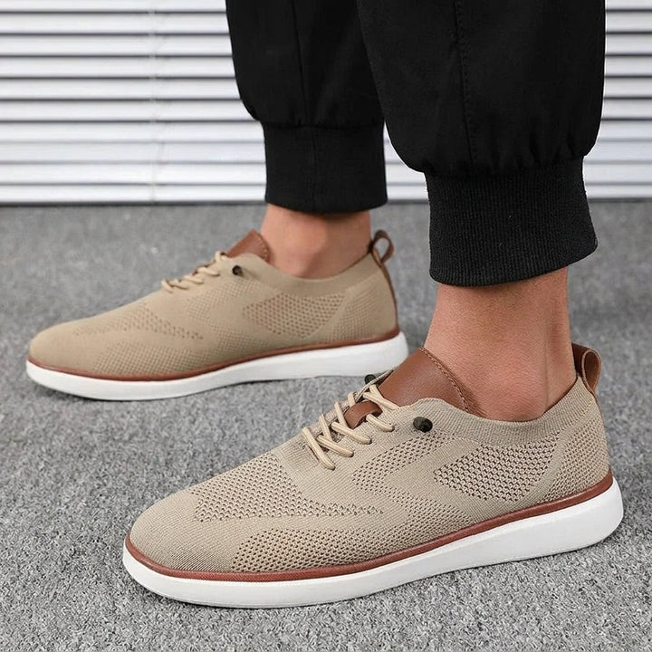 Lightweight Mesh Trainers