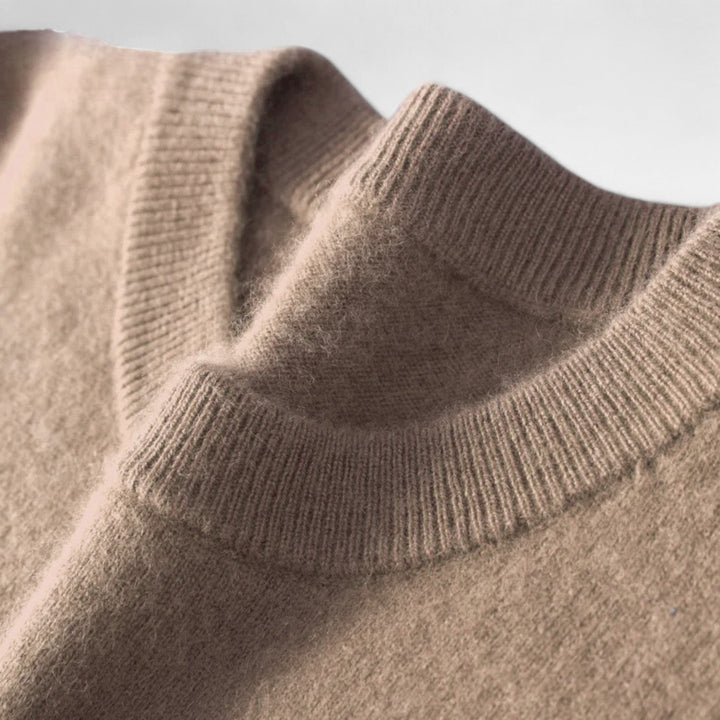 Men’s classic-inspired Crewneck Knit Sweater