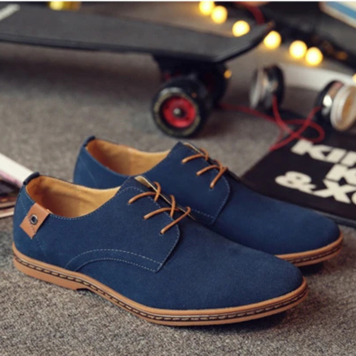 Low Profile Lace-Up Dress Shoes