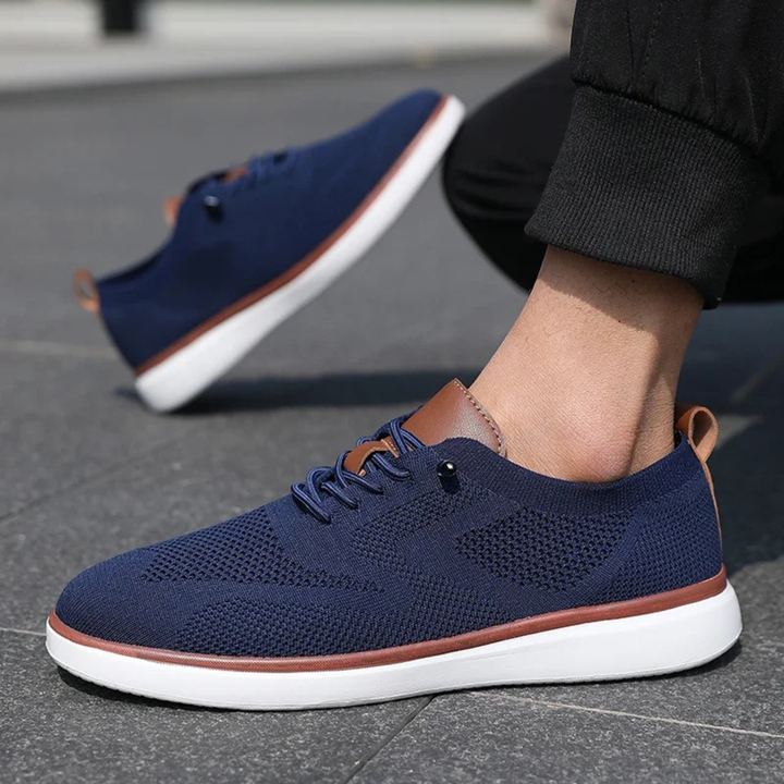 Lightweight Lace-Up Mesh Shoes