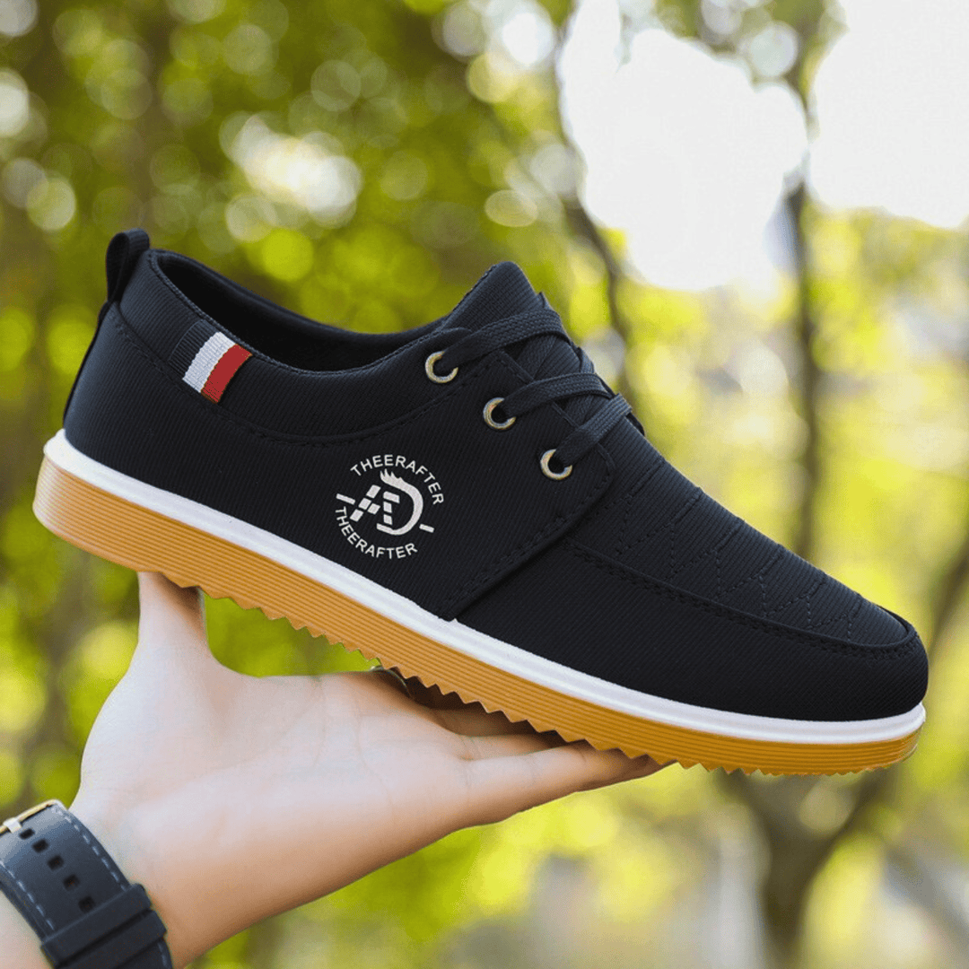 Contrast Sole Casual Sneakers