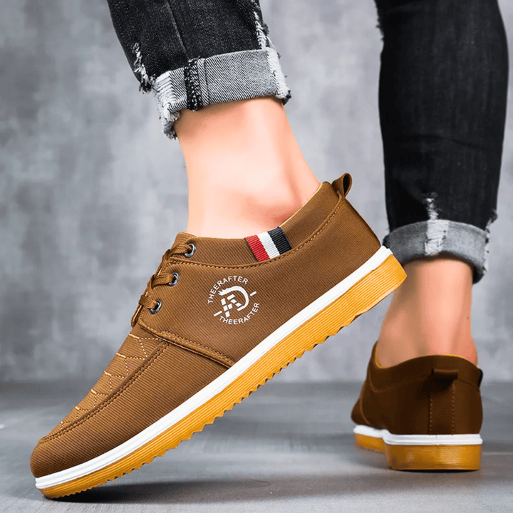 Contrast Sole Casual Sneakers