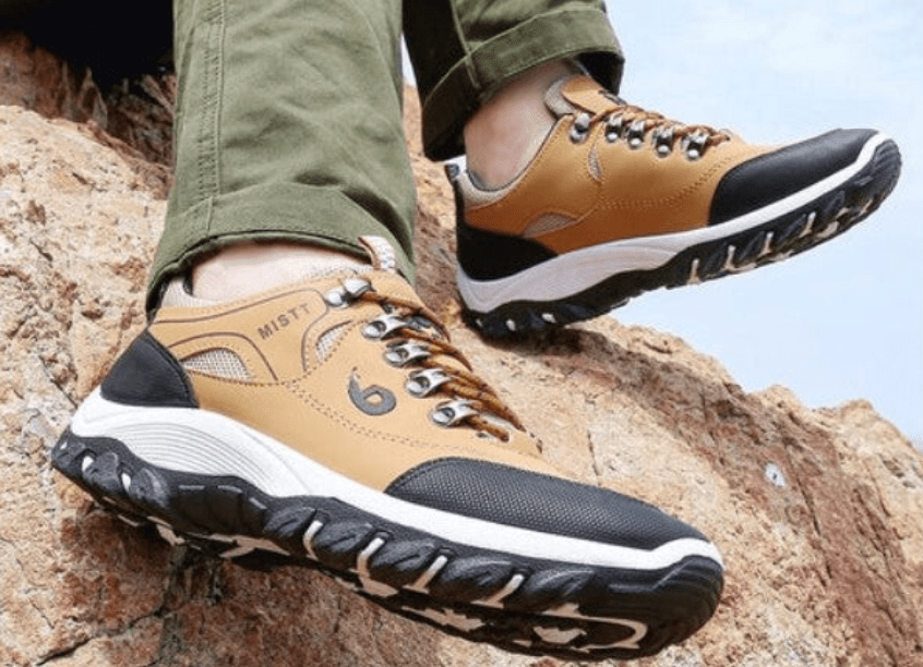 Sporty Outdoor Hiking Boots