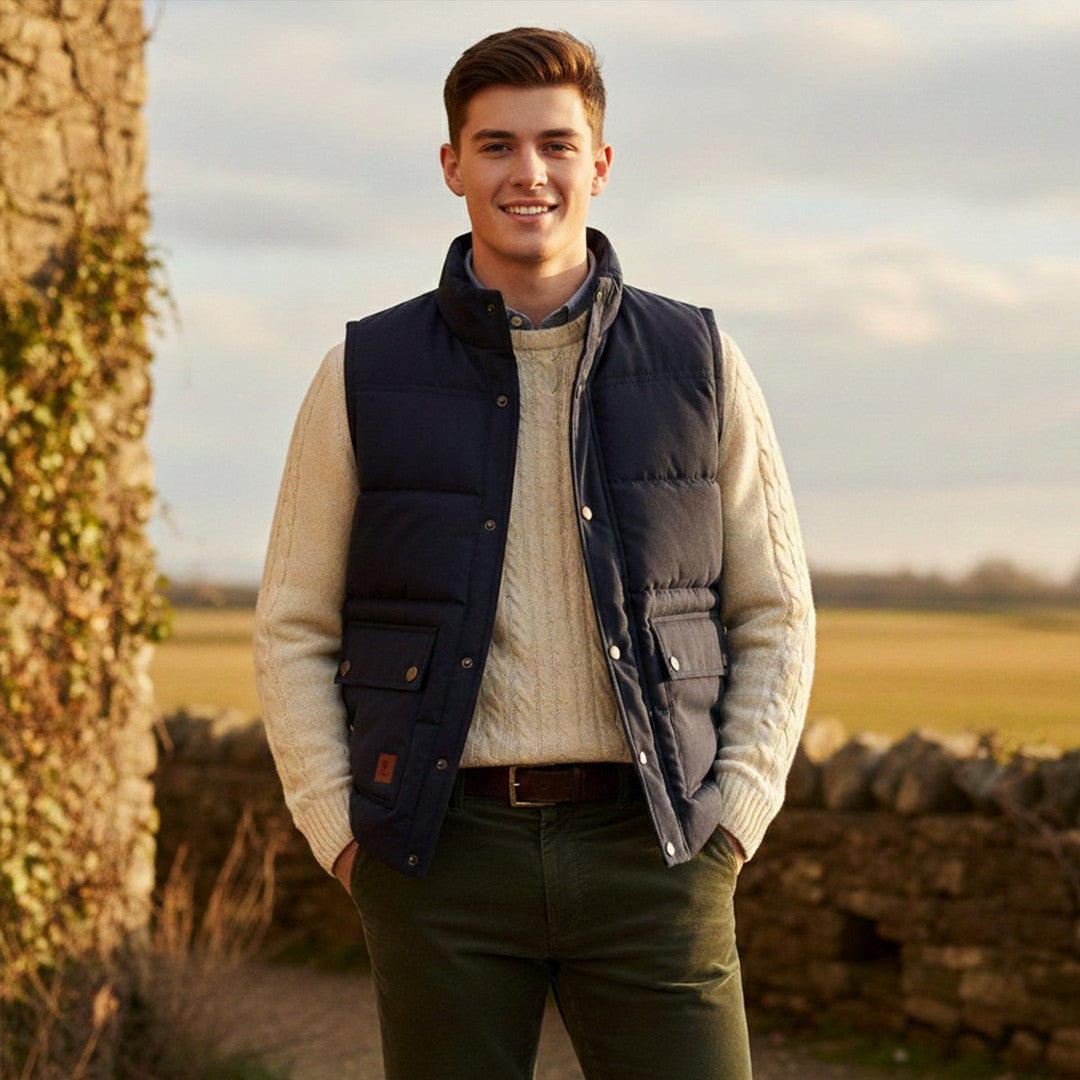 Flap-Pocket Stand Collar Fleece-Lined Vest