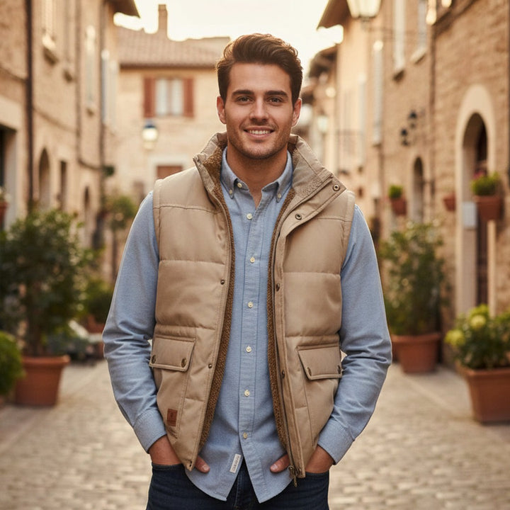 Flap-Pocket Stand Collar Fleece-Lined Vest