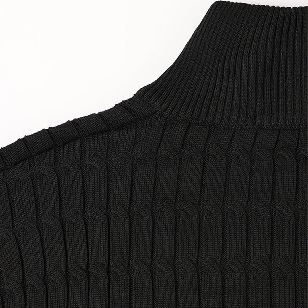 GWANGJU Half Zip Sweater