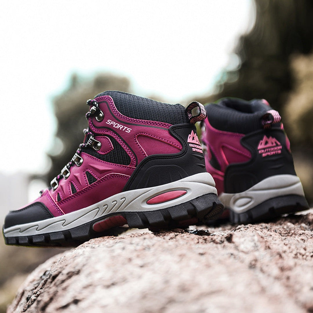 Mid-Height Lace-Up Trail Boots