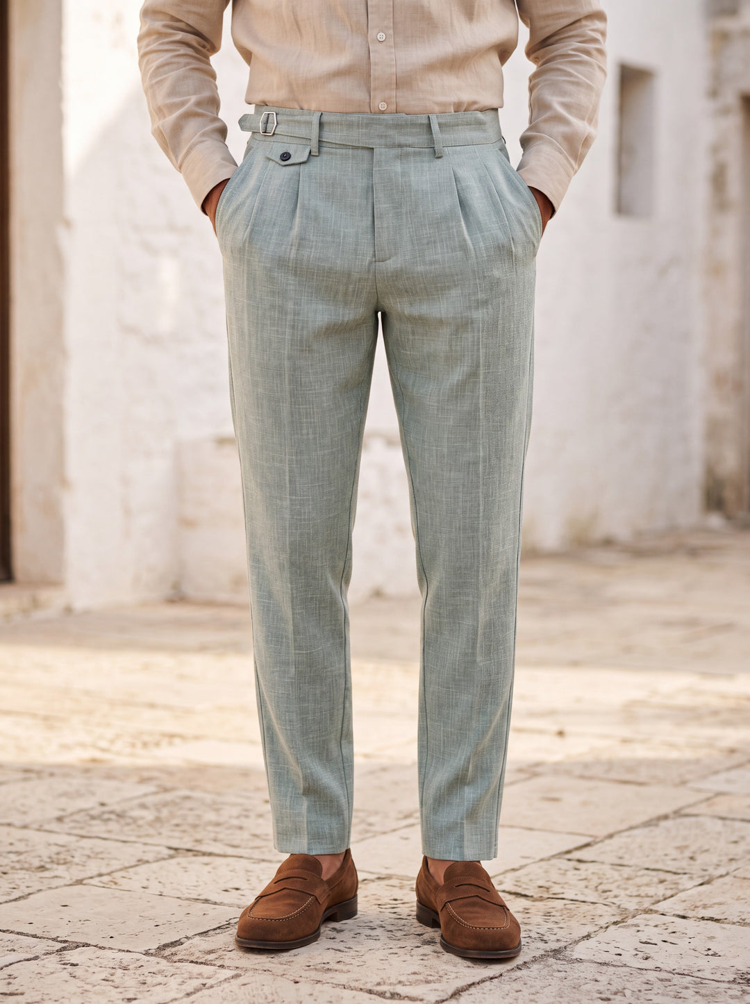 Pleated Dress Pants with Slanted Pockets