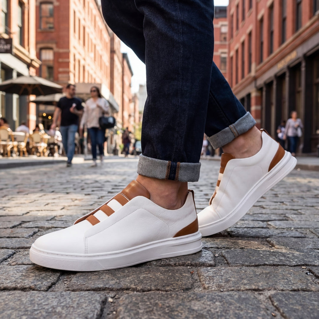 Smooth Lace Loop Sneakers