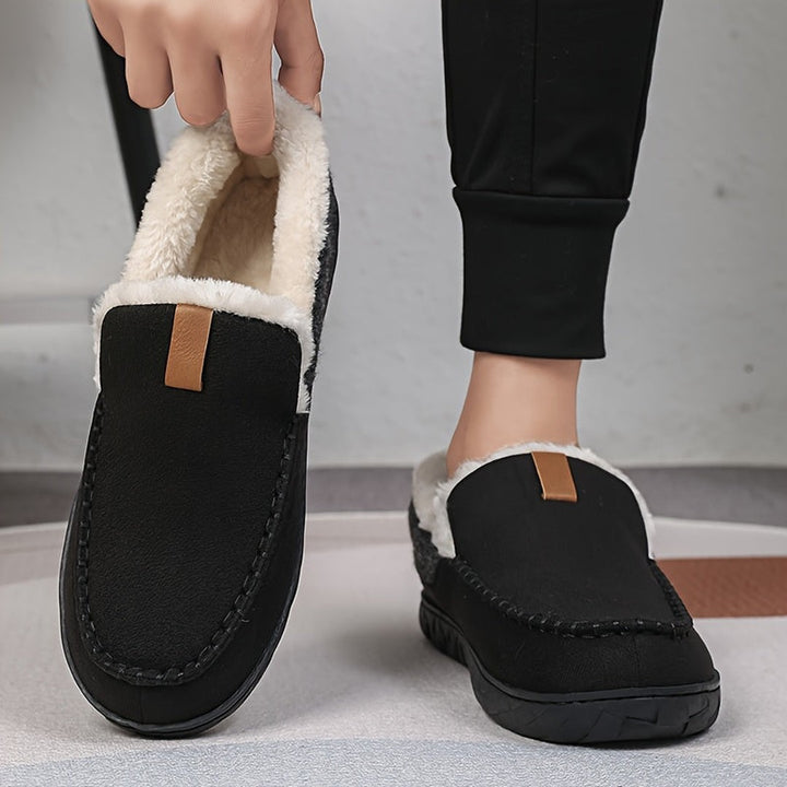Wool-look lined loafer slipper, sole detail